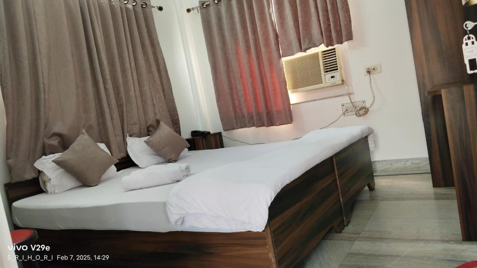 White Heaven Hotel New Town Bagian luar foto