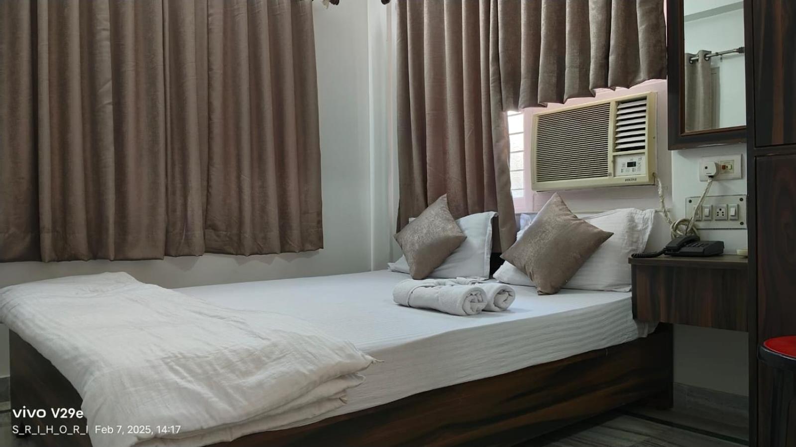 White Heaven Hotel New Town Bagian luar foto